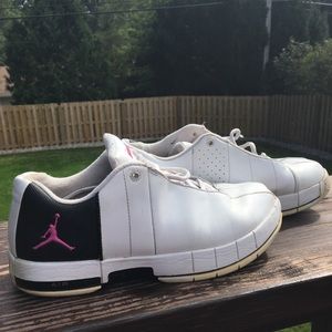 Women’s Jordan Team Elite 2 size 9.5